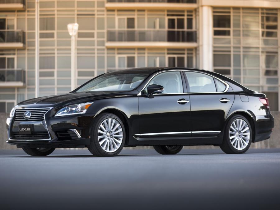  Lexus LS460 AWD 2012 года  (фото 9 из 16)